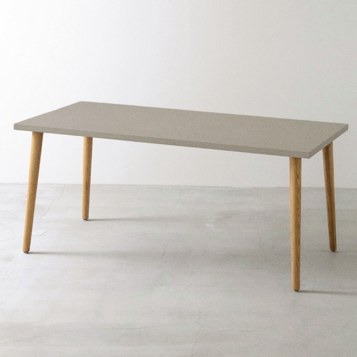 「サイズ・カラーを選べる」Mono Dining Table(幅140〜145cm・奥行70〜90cm)