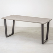 「サイズ・カラーを選べる」Mono Trapezoid Table(幅140〜145cm・奥行70〜90cm)
