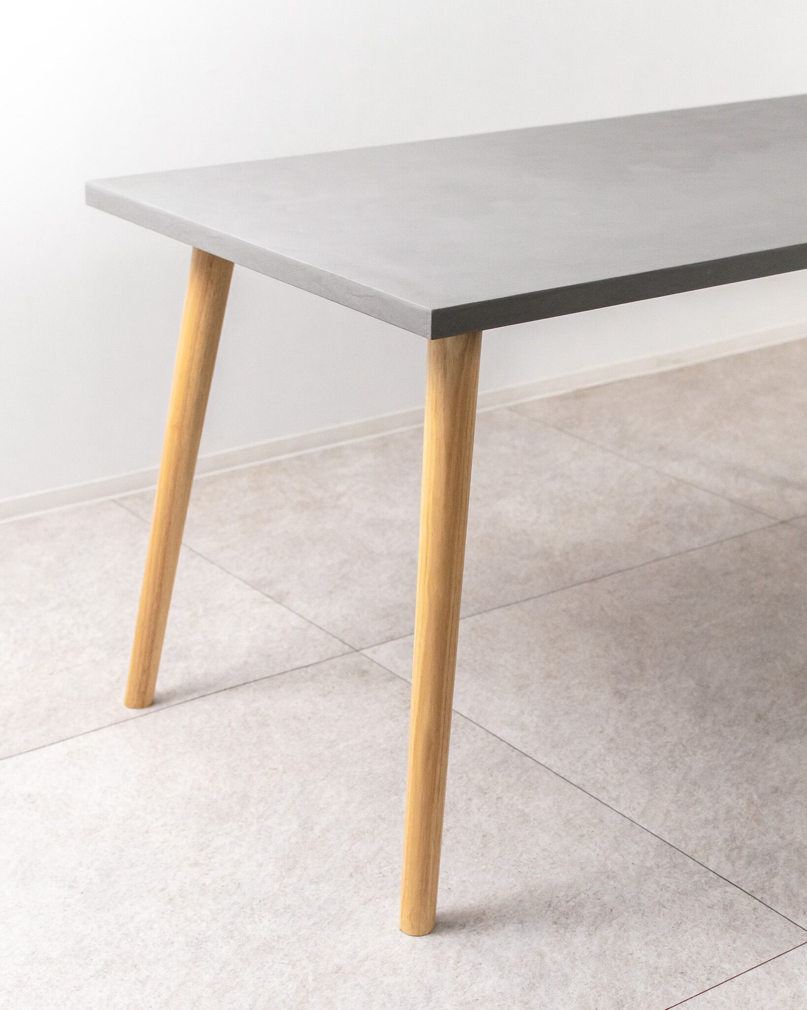 「サイズ・カラーを選べる」Mono Dining Table(幅150〜155cm・奥行70〜90cm)
